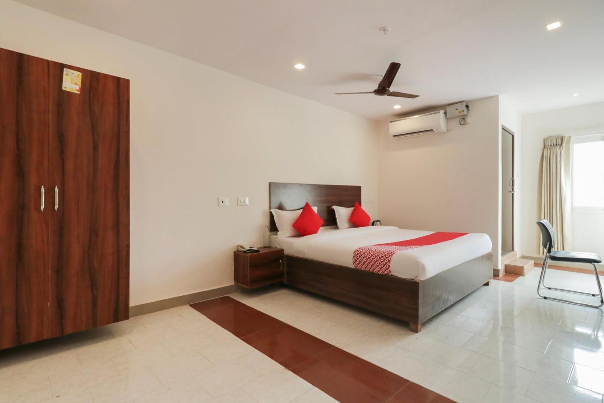 Hotel O Akshaya Elite Vijayawāda Exterior photo
