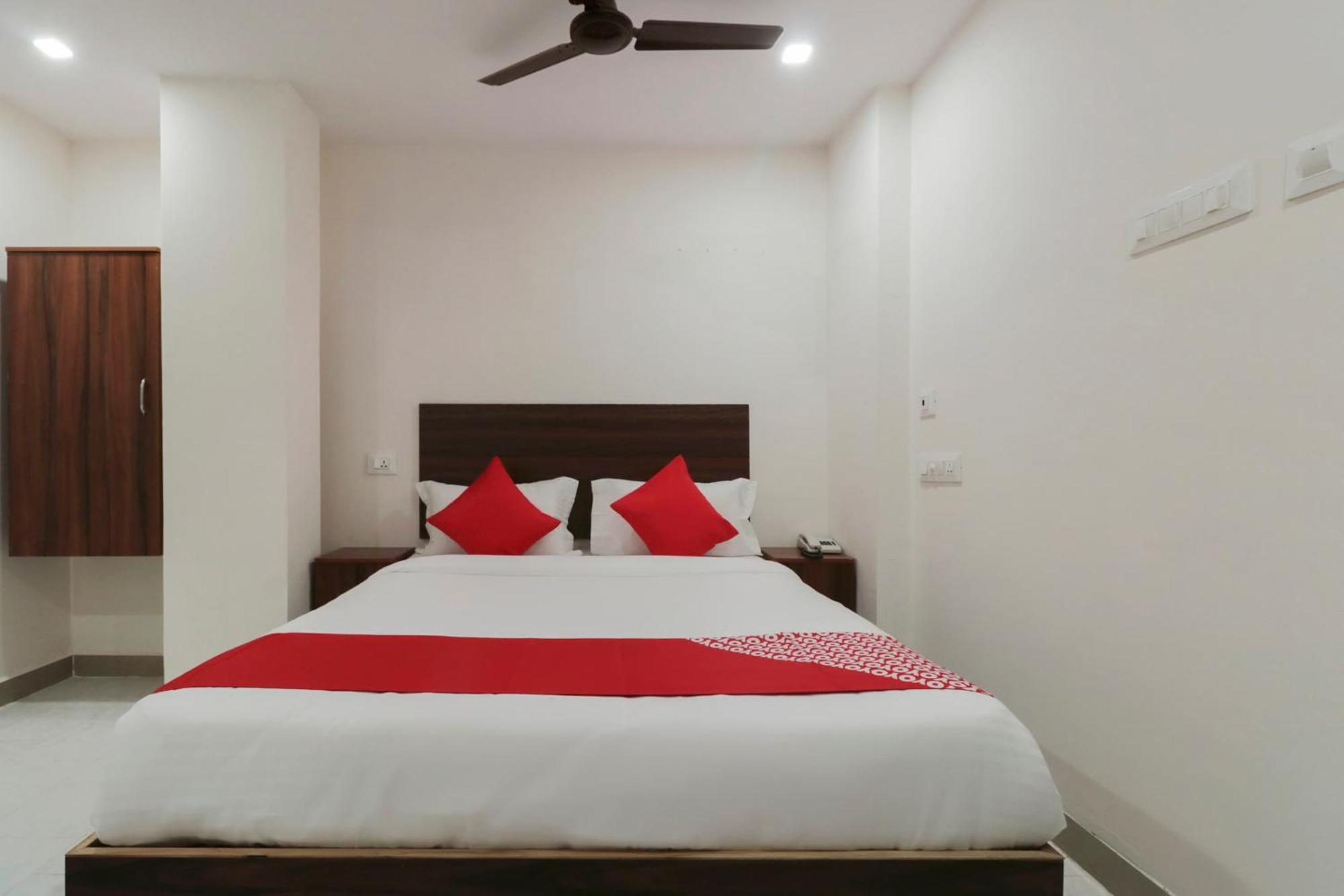 Hotel O Akshaya Elite Vijayawāda Exterior photo