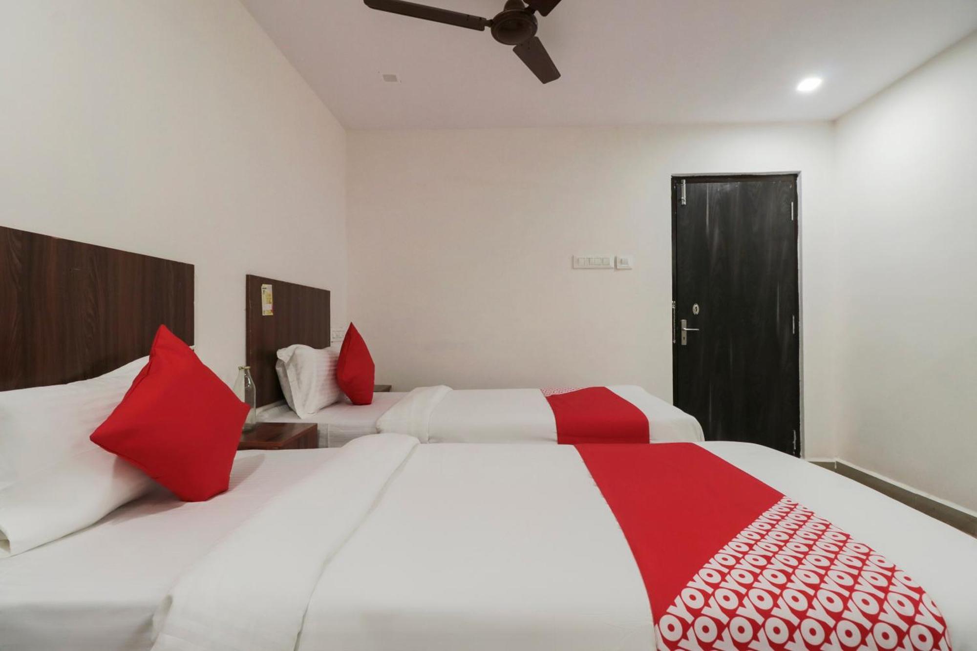Hotel O Akshaya Elite Vijayawāda Exterior photo