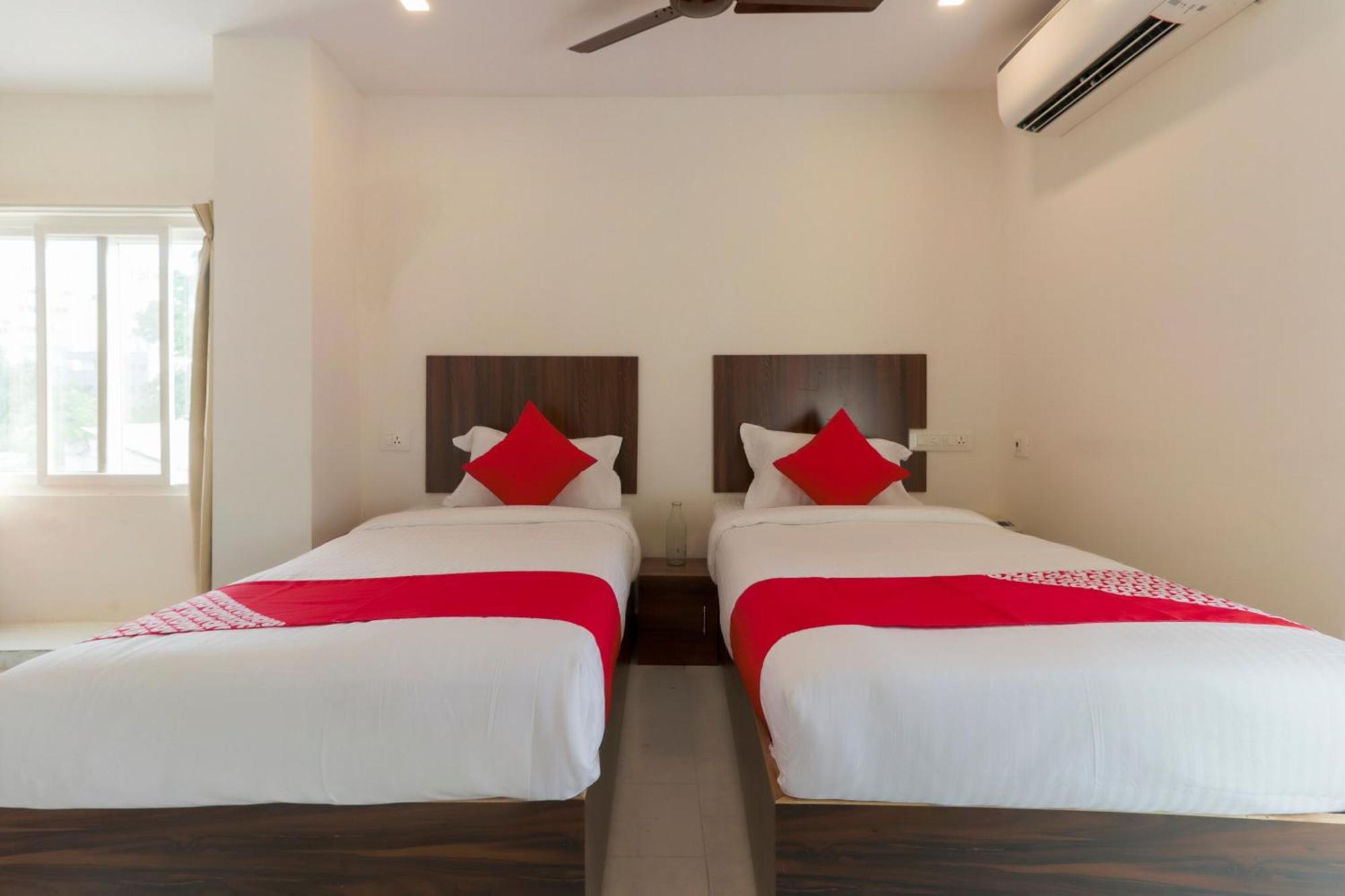 Hotel O Akshaya Elite Vijayawāda Exterior photo